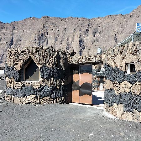 Pensao Repouso Alegre Turismo E Aventura Bed & Breakfast Portela Eksteriør bilde